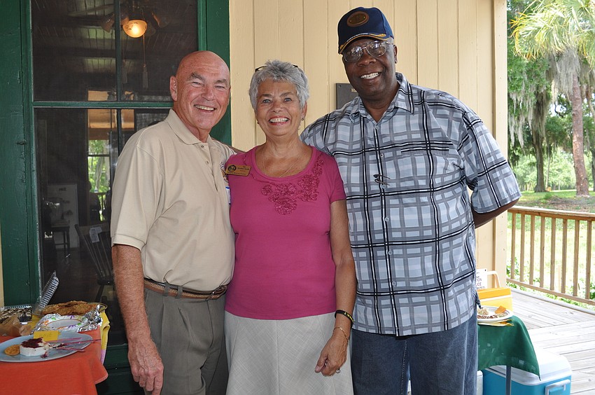 Ken Abt, Jane Kirschner-Tuccillo and Commissioner Willie Shaw