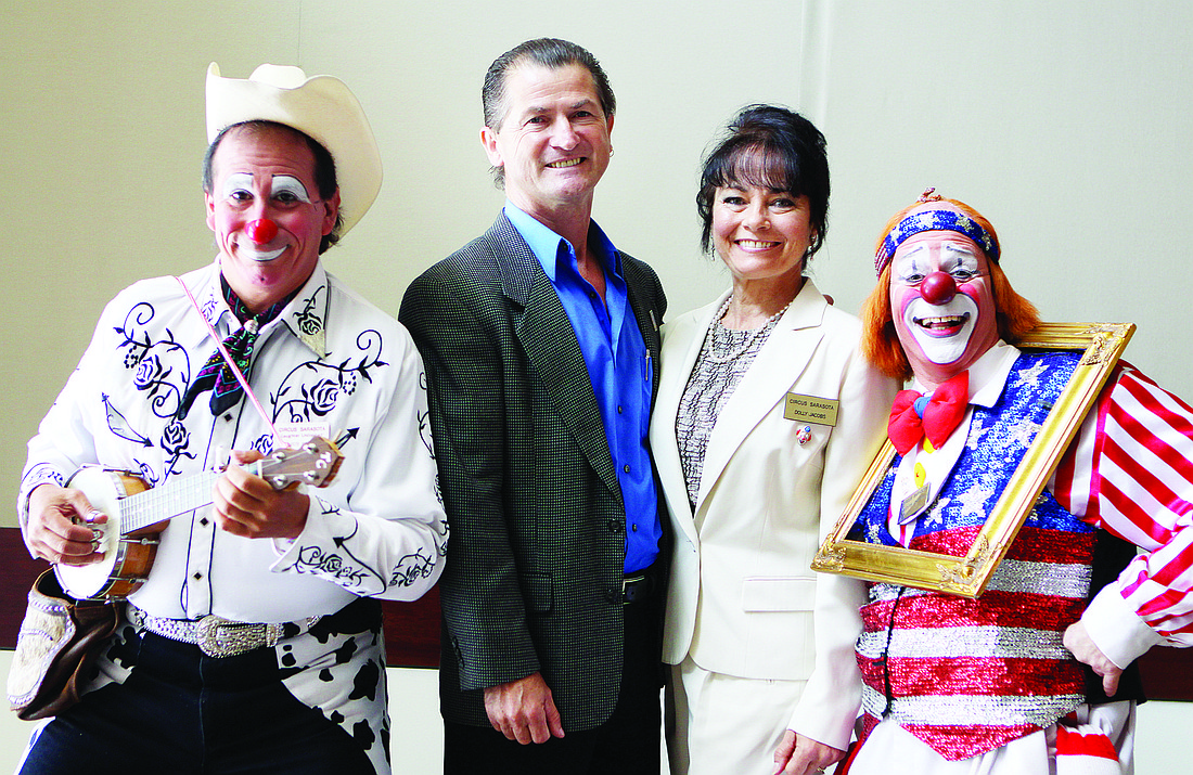 Pedro Reis and Dolly Jacobs pose with other members of Circus Sarasota.