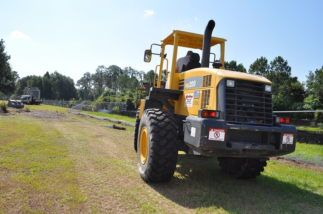 Half-Acre Construction started work last week to extend Braden River Middle School's on-campus drive.