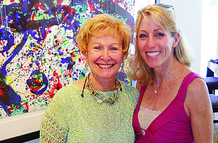 Hostess Mickey Fine and Temple Emanu-El Cornerstone Society member Lori Dorman