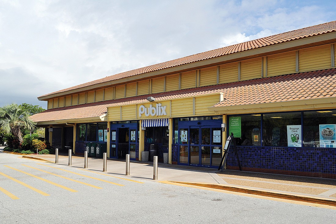 The role of Publix registers with the town, according to a review of the plans submitted by the Lakeland-based Publix Super Markets Inc. to redevelop its Longboat Key store and the Avenue of the Flowers shopping center.
