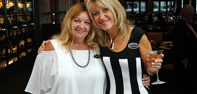 Judi Zirna and Betty Pawlowitz were the hostesses of the evening.