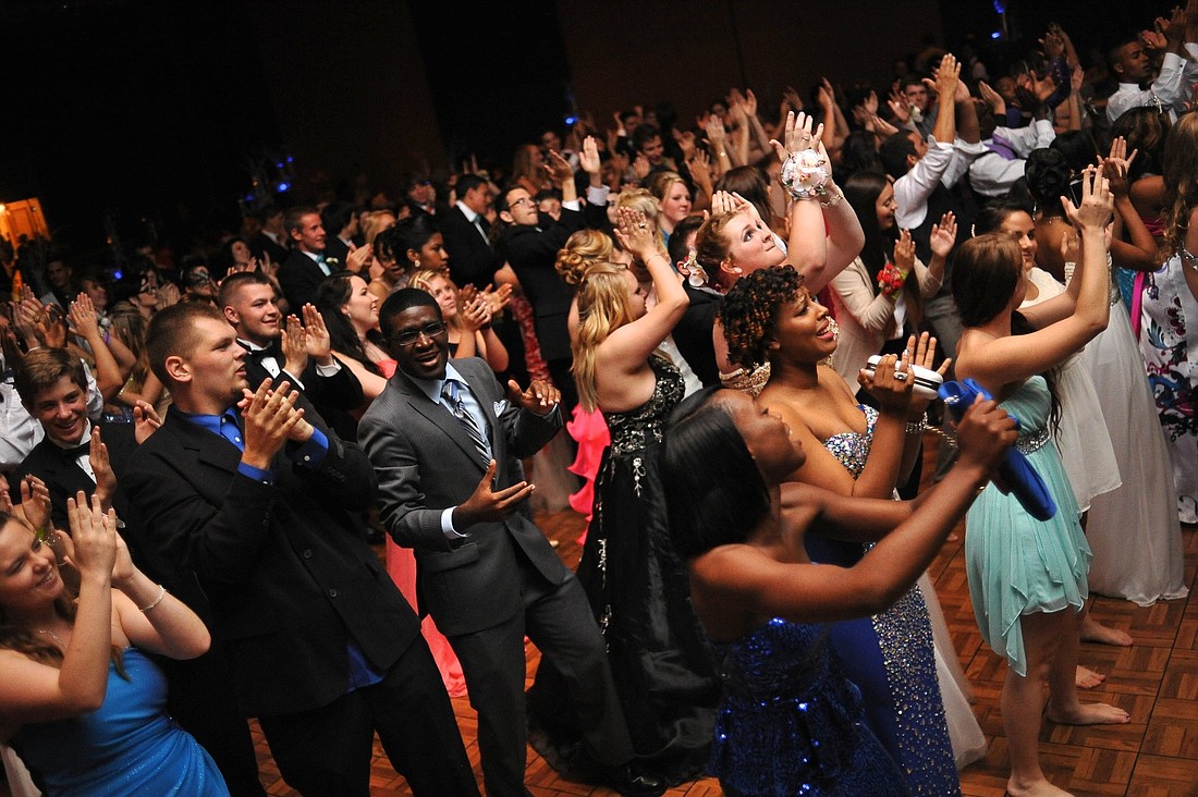 About 550 students attended FPC's prom at the Daytona Hilton Friday night. (Photo by Joey LoMonaco)