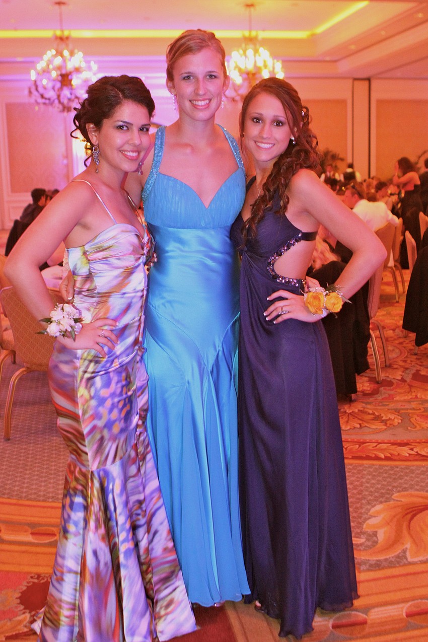 Darya Sahebzamani, Sydney Linthieum and Alex Goebel