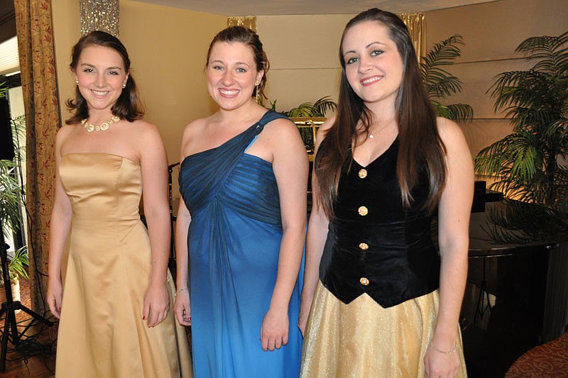 Courtney Sousa, Jessica Hollick and Phoenix Gayles also performed.