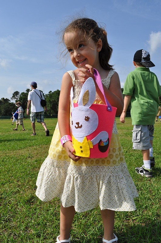Daniella Villarreal, 4, was eager to show off the eggs she collected.
