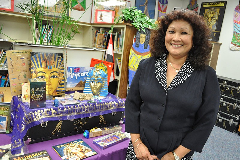 Art teacher Rose Stock unveiled the Bashaw Ancient Egyptian Treasure Chest at the event.