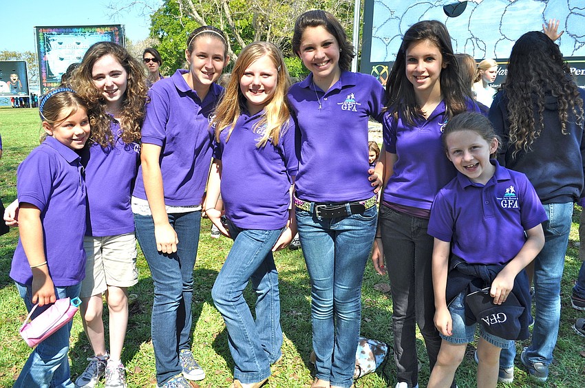 Isabelle Evans, Sophie Small, Sierra Van Such, Zoe Ganley, Ally Cohen, Marisa Bregg and Kayla Silverman