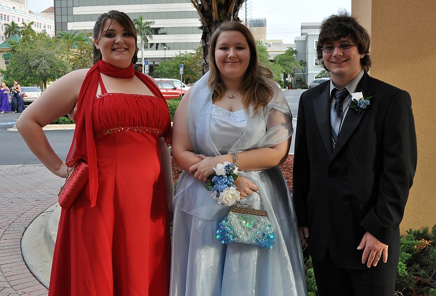 Sophomore Nicole Neathery and seniors Katherine Pearson and Geoffrey Oles couldn't wait to start dancing.