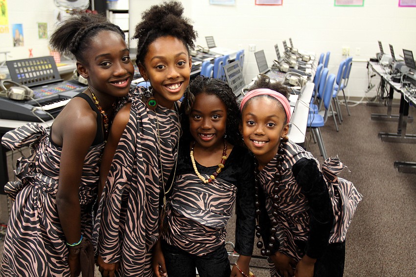 Nodja, Jada, Imari and Amaya Saunders
