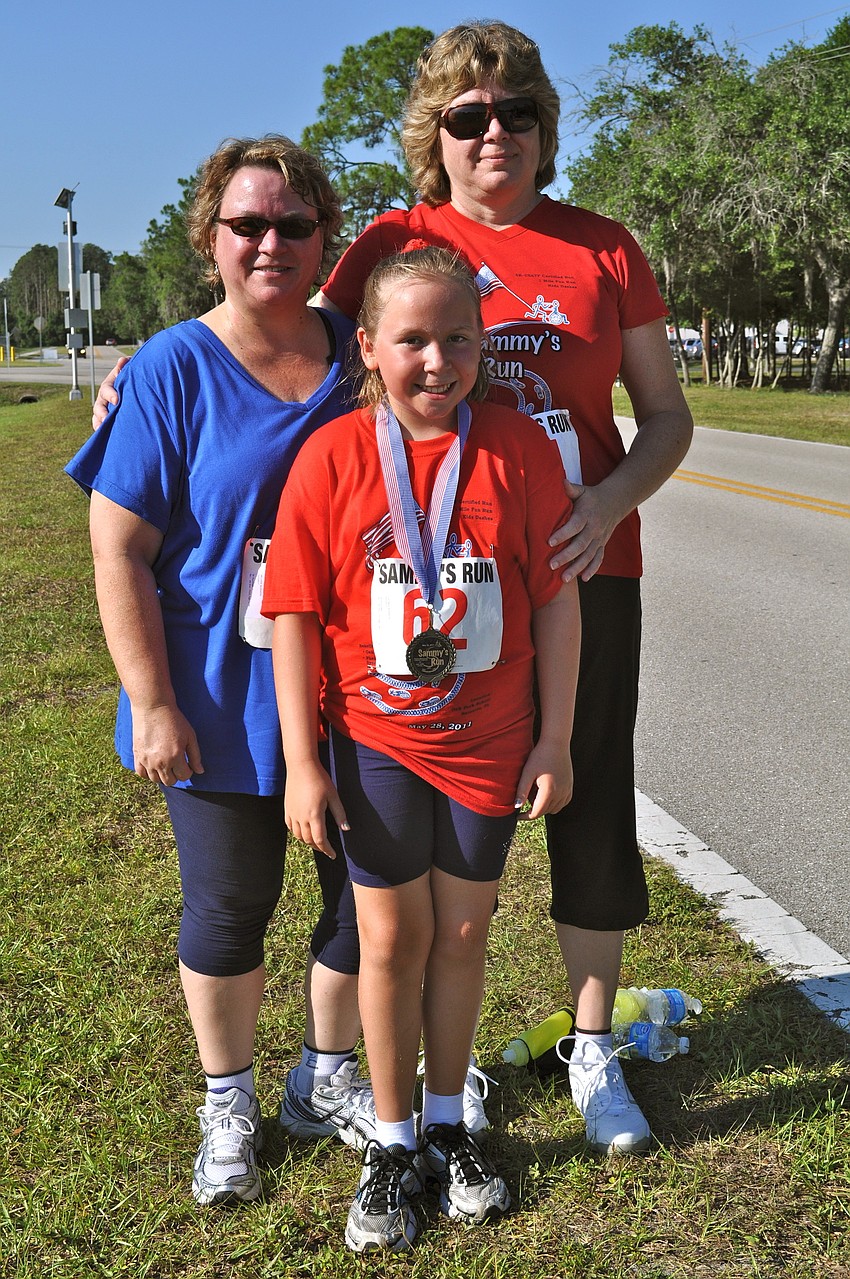 Melanie and Lucina Bussiere with Val Bell
