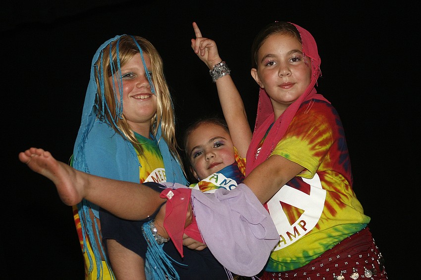 Taylor Woodring, Hanna Wahlers and Carly Lynch