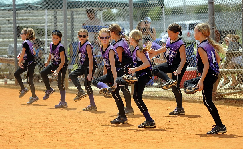The Storm 02 team warmed up with a country line dance routine prior to start of their third game of the tournament.