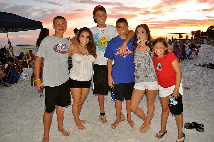 Matthew Butchart, Jessie Baer, Ryan Butchart, Bobby Baer, Haley James and Stephanie Baer