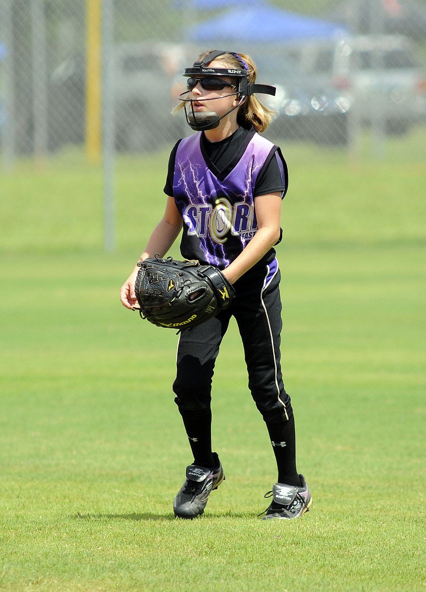 Kaitlin Yawn played right field for the Storm 02 team.