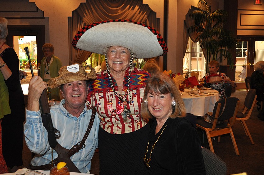 Jim Crum, Doreen Rouse and Pattie Crum