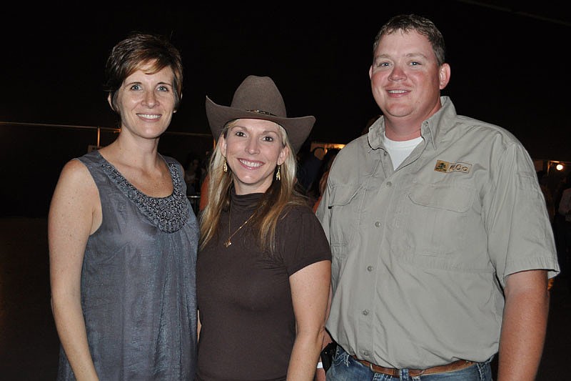 Schroeder-Manatee Ranch employees Melanie Hameed and Dena James met up with Jake Paris of ECO Consultants.