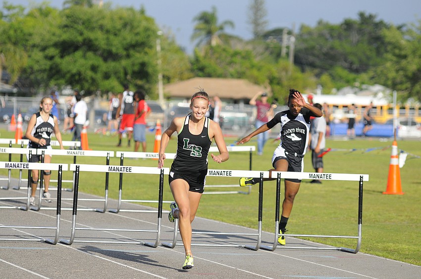 Senior Brittany Pelton third in the 100-meter hurdles with a time of 17.96.