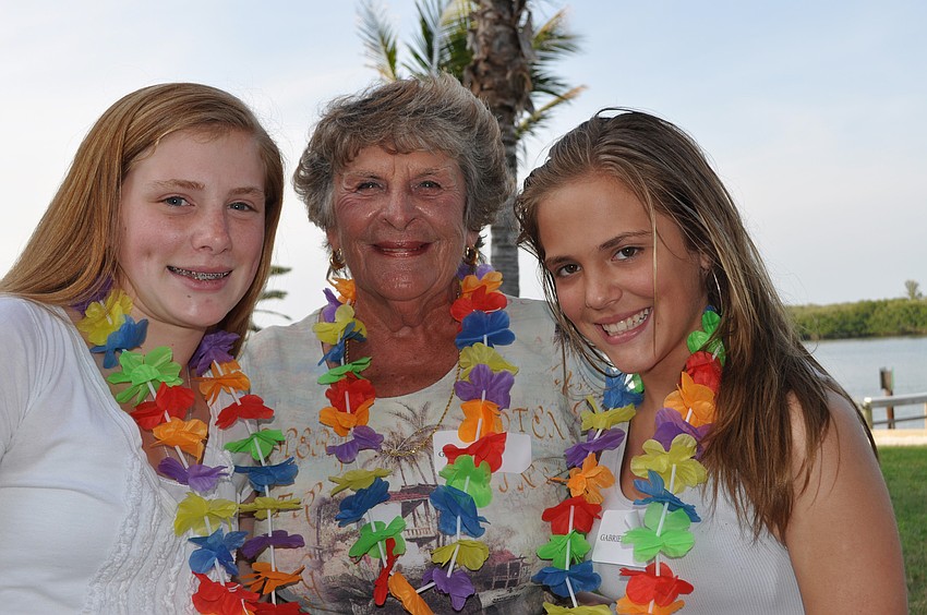 Gladys Henry and granddaughters, Julie and Gabriella
