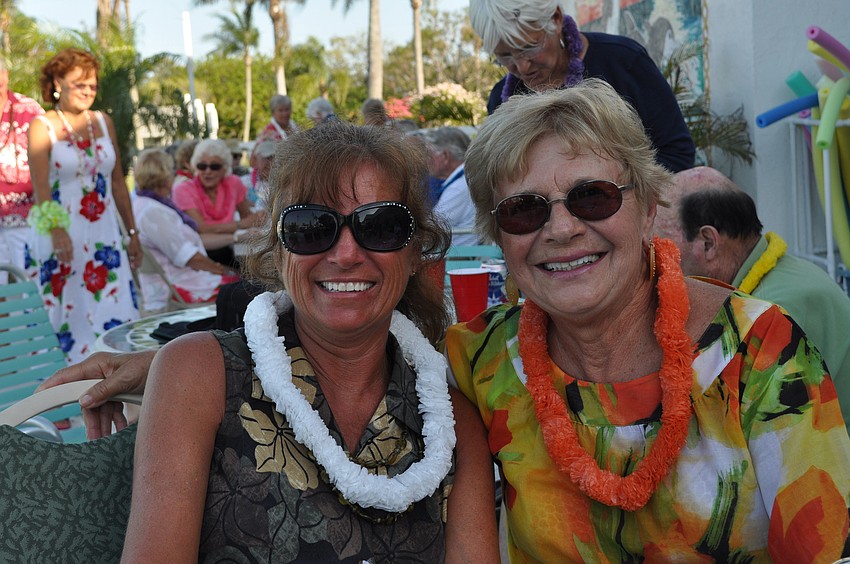 Shelly Mueller and JoAnne Entwistle