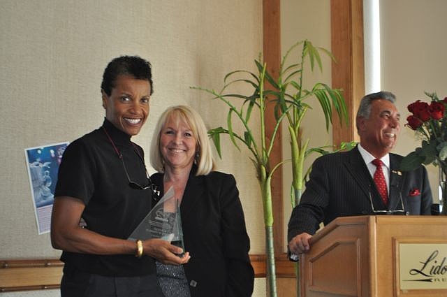 Sarasota Police Officer First Class Donzia 