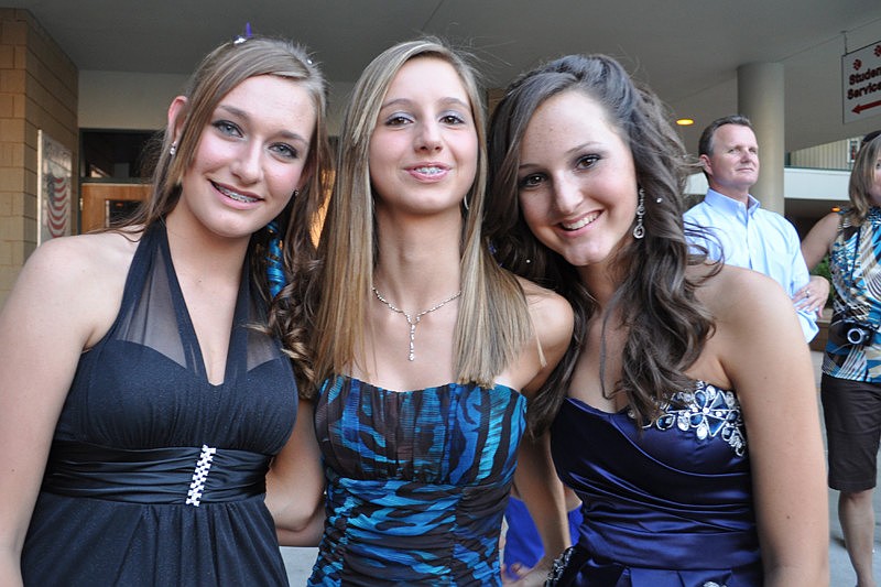 Heather Krizov, Caitlyn Ralston and Alyssa Disbro