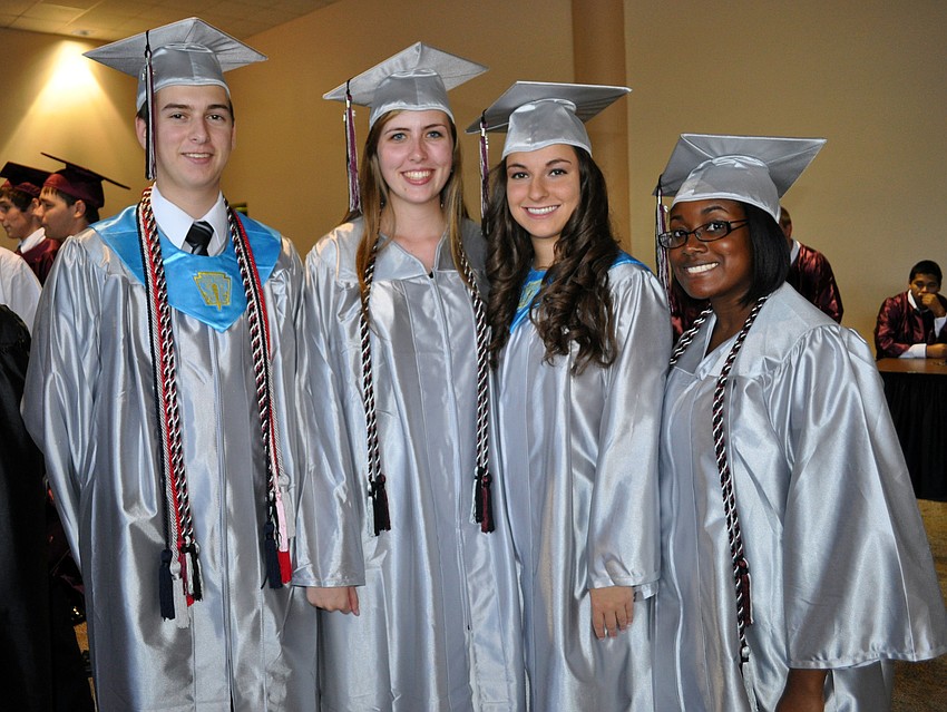 Brandon Demers, Kelsey Wettach, Alexis Rosenbaum and Alex Parker finished in the top 10% of their class.