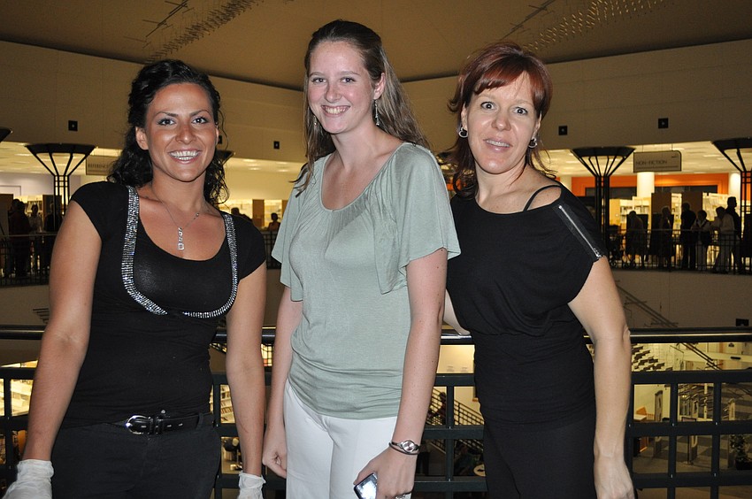 Lucia Haga, Jessica Frankowski and Wendy Elwell