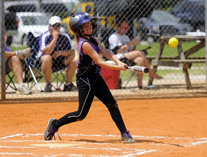 Kayla Estling hit a triple to lead things off for the Storm 02 team.
