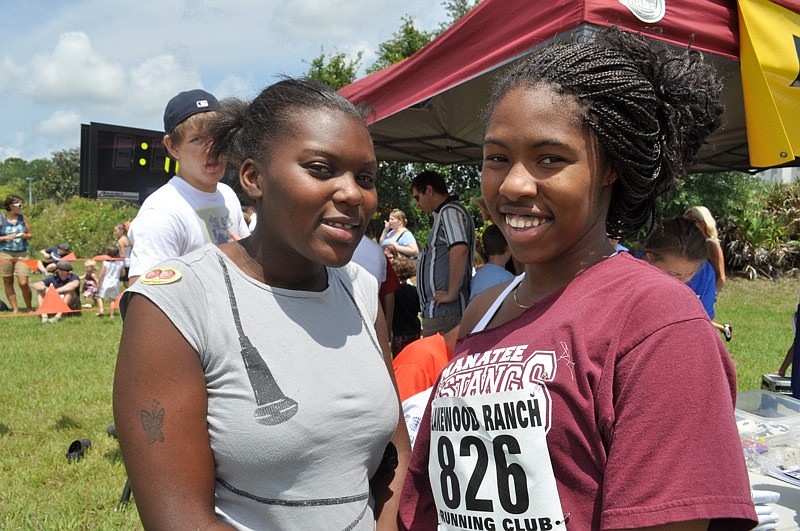 Shondrika Edwards spent the day with her friend, Shateidra Burney.