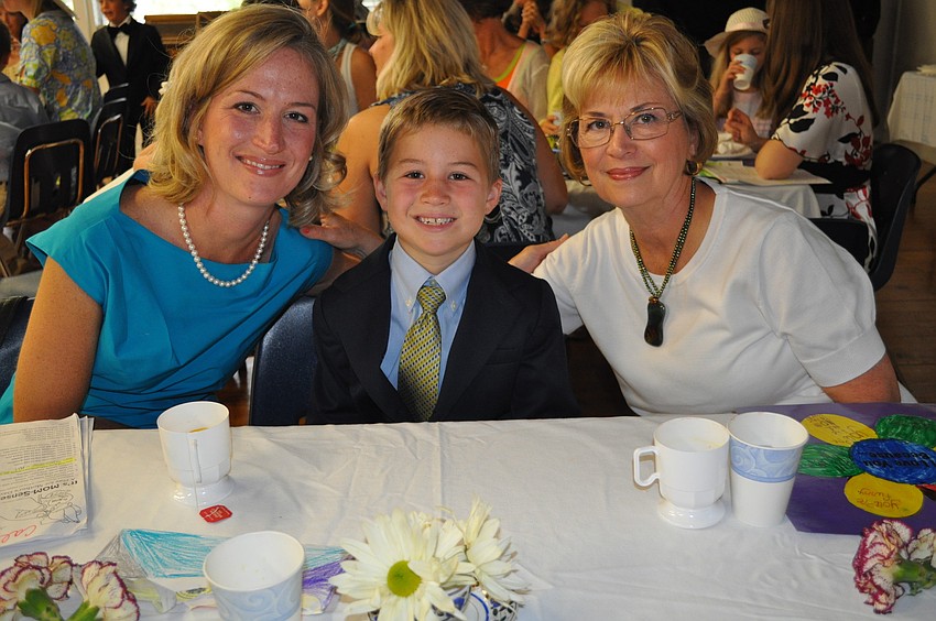 Katie and Cal Hollingsworth and Anne Taylor