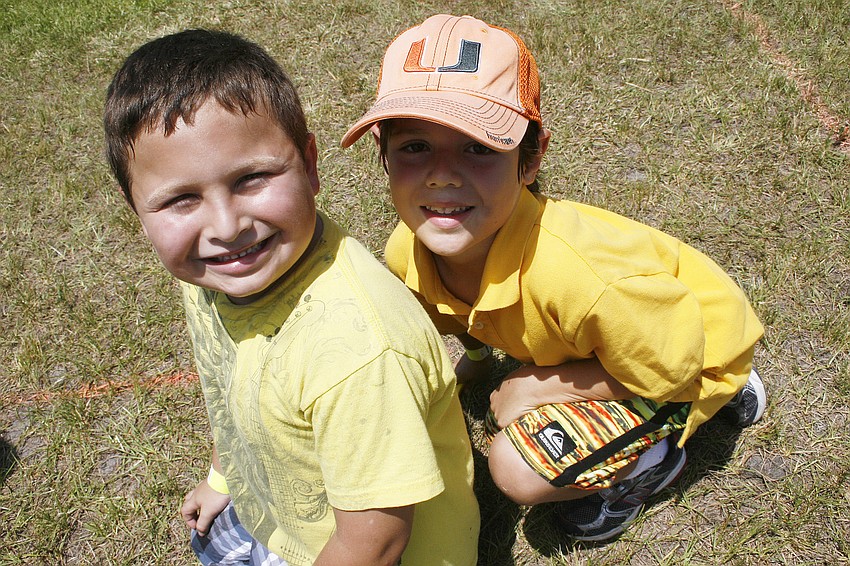 Devin Rubinstein and Oskar Mailaender-Garcia represented the yellow team.