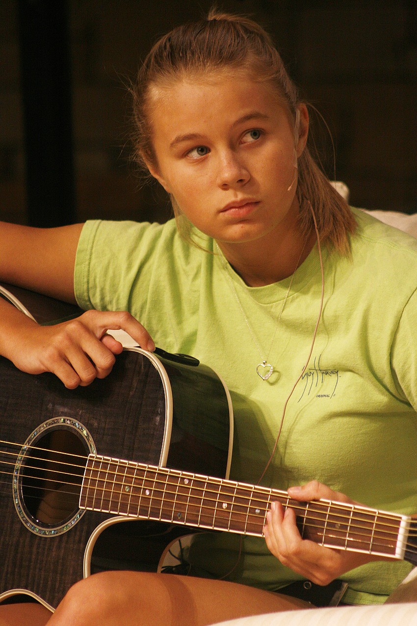 Ashlee Paro was a member of the acting troupe.