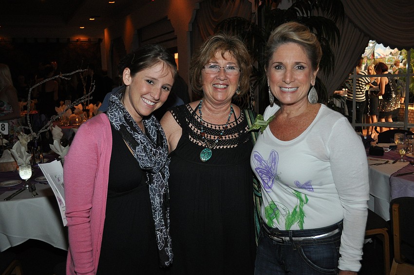 Annie and Barb Sirpilla with Stephania Feltz