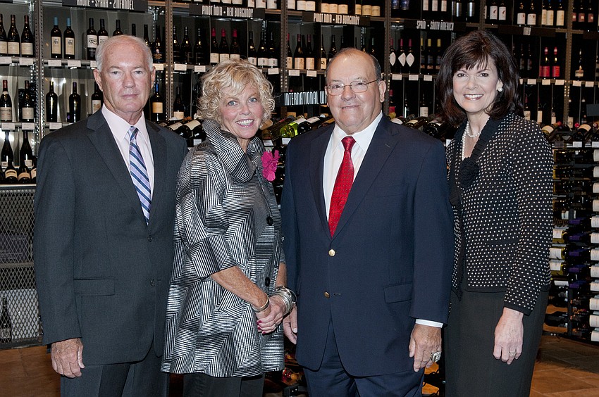Panelists the Honorable Judge Durand Adams, Ginny Daly, media and marketing consultant, writer and one time Clairol model, 9-time Stanley Cup Winner Scotty Bowman and the moderator, publisher Diane McFarlin