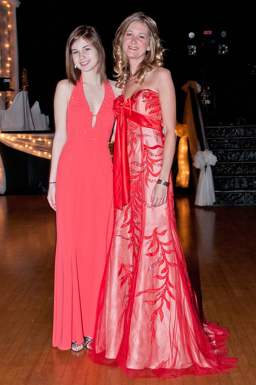 Paige and Heather Hausburg