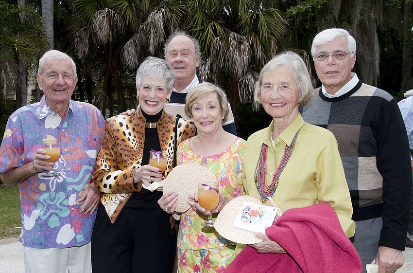 Julian Hansen, Donna Baker, Jim and Sara Bagley, Barbara Hansen and Mike Baker