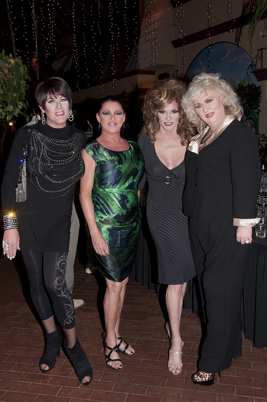 Lyndsay Carlton, Felicity Lane, Amy Demilo and Heather DeHaven