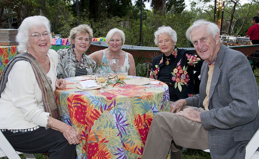 Susan Featherman, Jill Harrity, Cindy Stuhley, Carol Davenport and Bill Harrity
