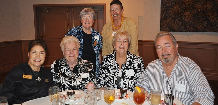 Zoe Anderson, Terry Neuss, Virginia Tashian and Anne Roberts with Pat and Dick Anderson