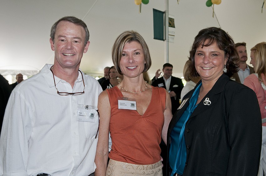 Bob and Sharon Hillstrom with Laurel Corriveau