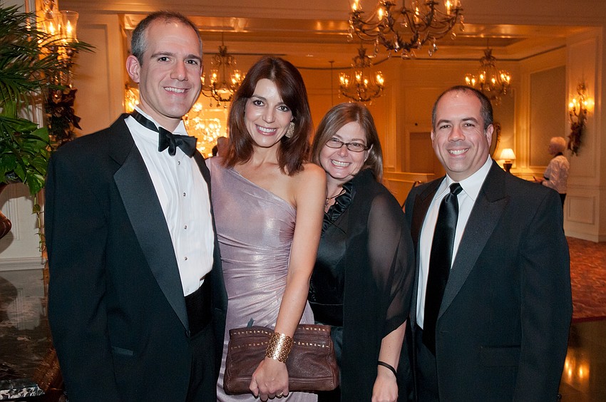 Michael & Leigh Gordon with Lauren and Sandy Cohen