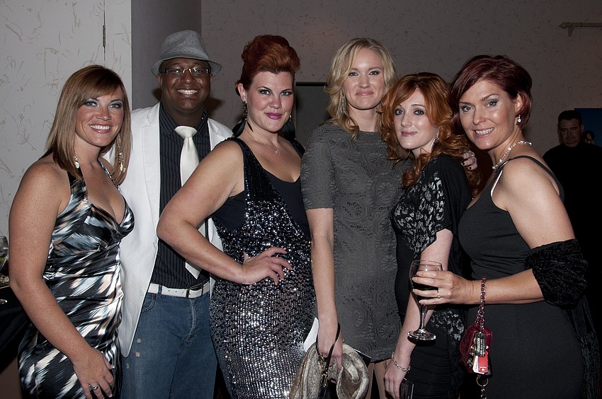 Jessica Puckett, Walter Dean, Marissa Murphy, Brittany Campbell, Laura Martin and Melissa Fritsch