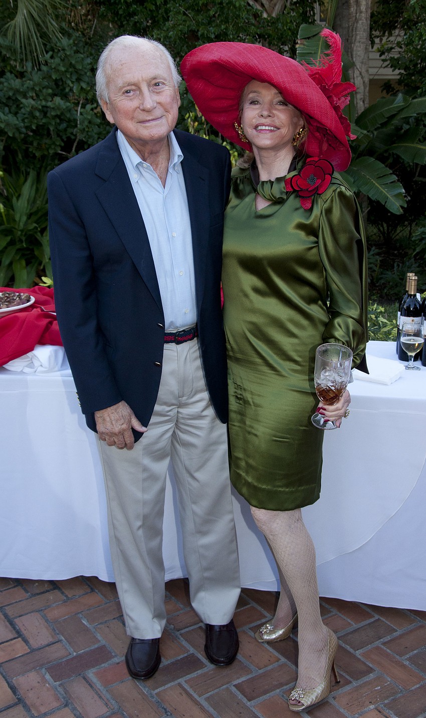 Host and hostess Bill and Margaret Wise