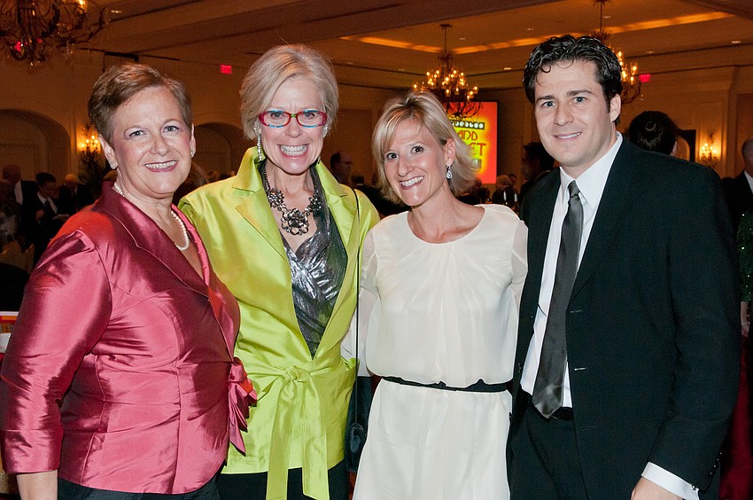 Jocelyn Stevens, Roxie Jerde and Lauren & Dr. David Fineman