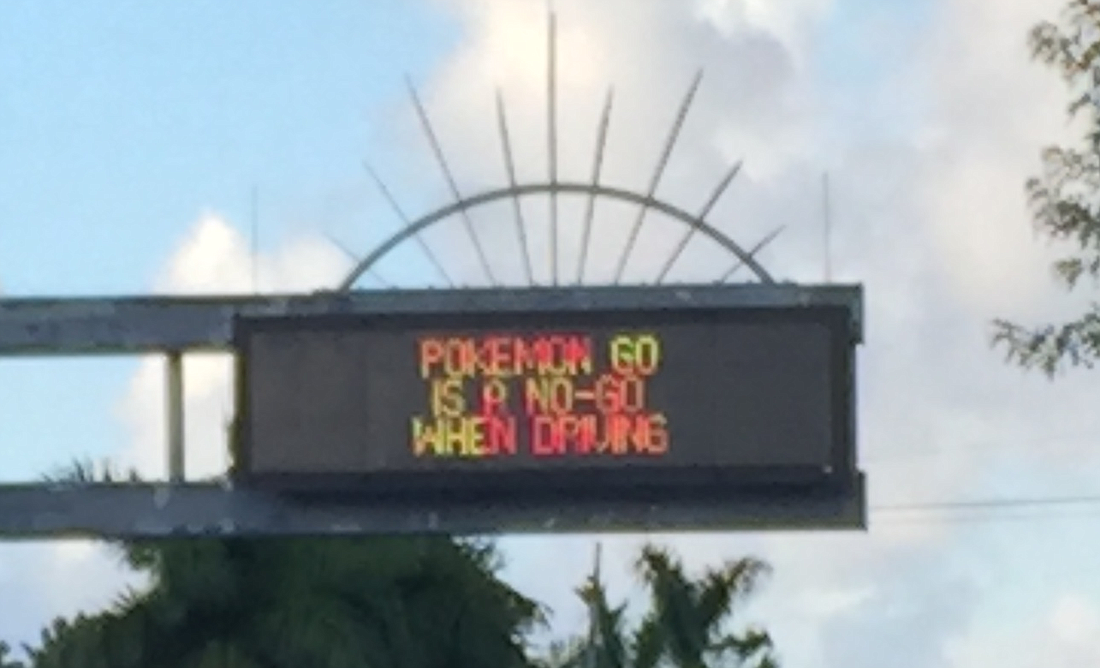This traffic advisory was shown over a town in Florida recently. Image from Wikimedia Commons.