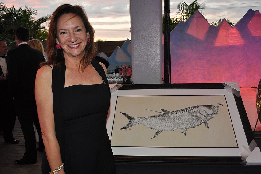 Linda Heath and Gyotaku Fish Rub that she donated to auction