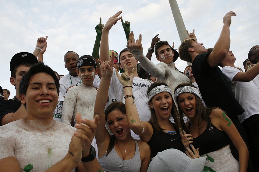 Lakewood fans were excited to cheer on the Mustangs.