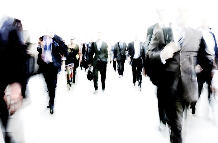 A local Latin chamber group is launching a campaign to encourage residents of Sarasota and Manatee counties to buy locally.