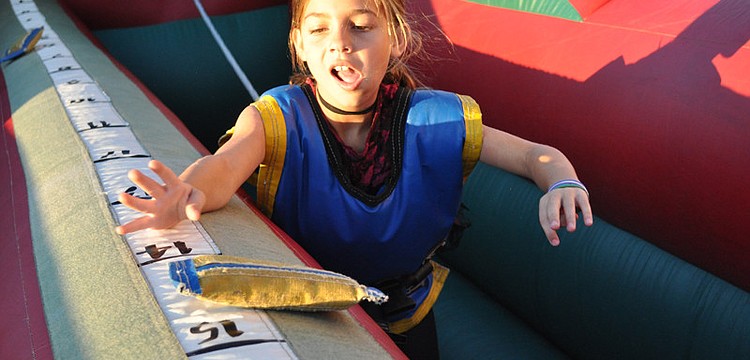 Alise Mirikitani, 8, proved she had a good reach.